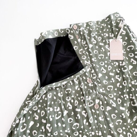 FIGARY SKIRT - CACTUS LEOPARD // Size Large //NWT - Picture 6 of 11